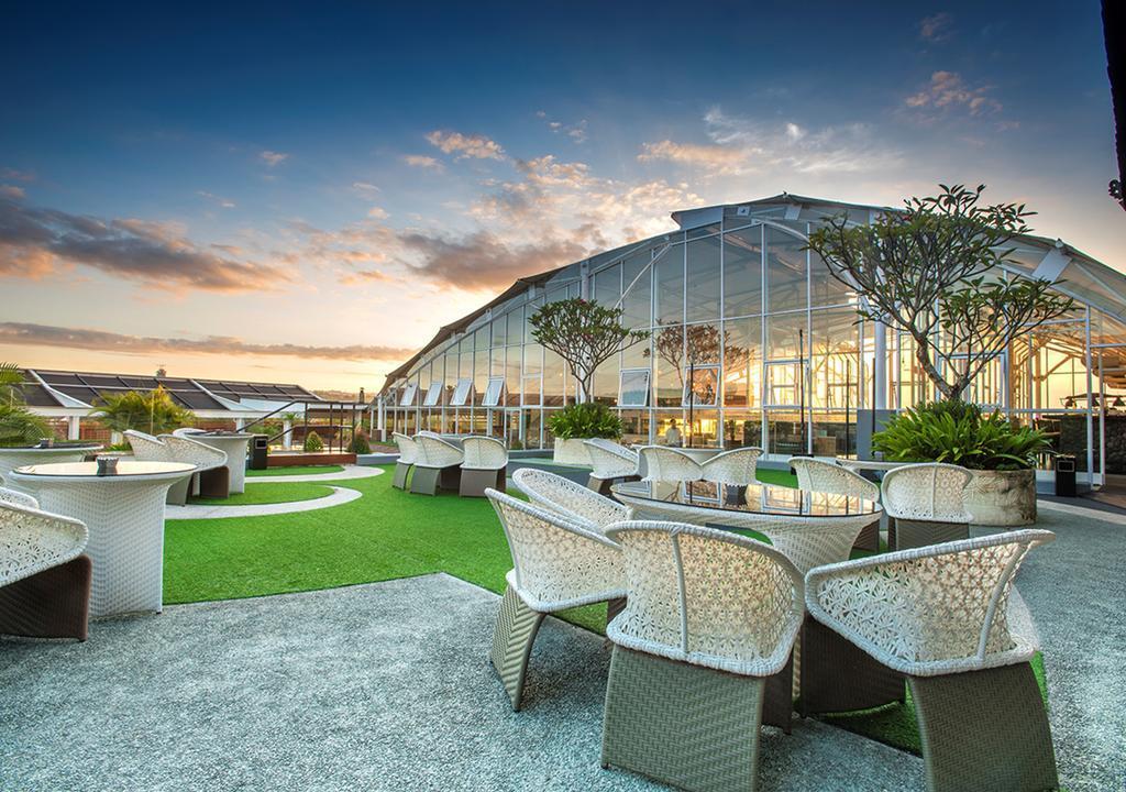 Hotel Infinity8 Bali